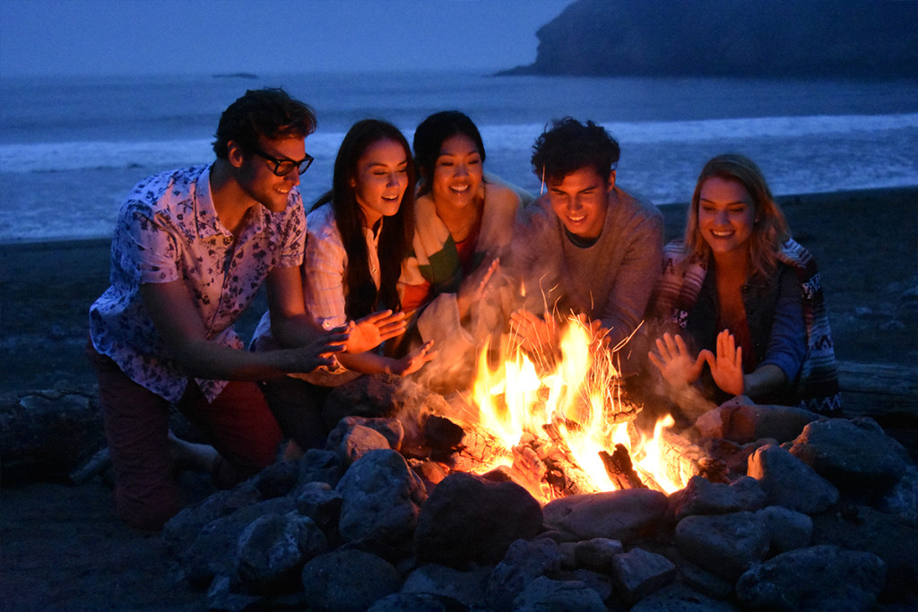 nikon-digital-slr-d3400-sample-fire